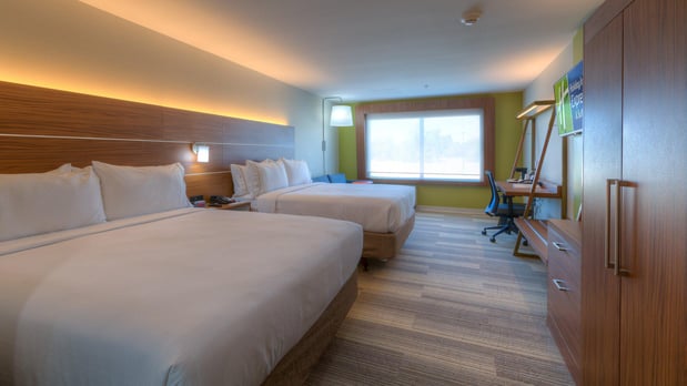 Images Holiday Inn Express & Suites Tulsa Midtown by IHG