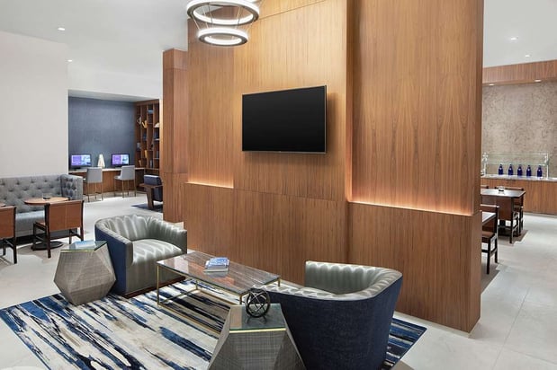 Images DoubleTree by Hilton Hotel Newark Airport