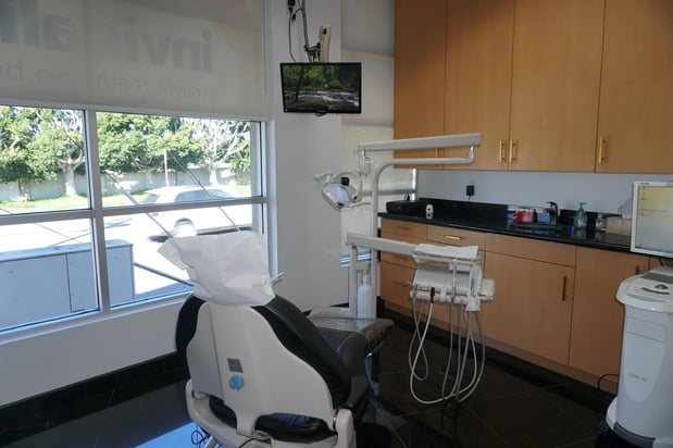 Images Manhattan Beach Dental Esthetics