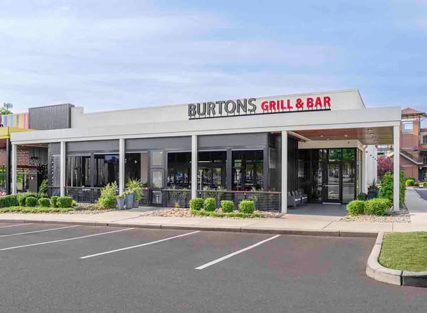 Images Burtons Grill & Bar