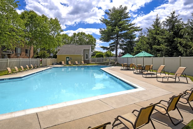 Images Mill Creek Village Apartments