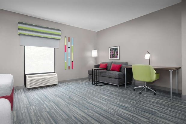 Images Hampton Inn & Suites ATL-Six Flags