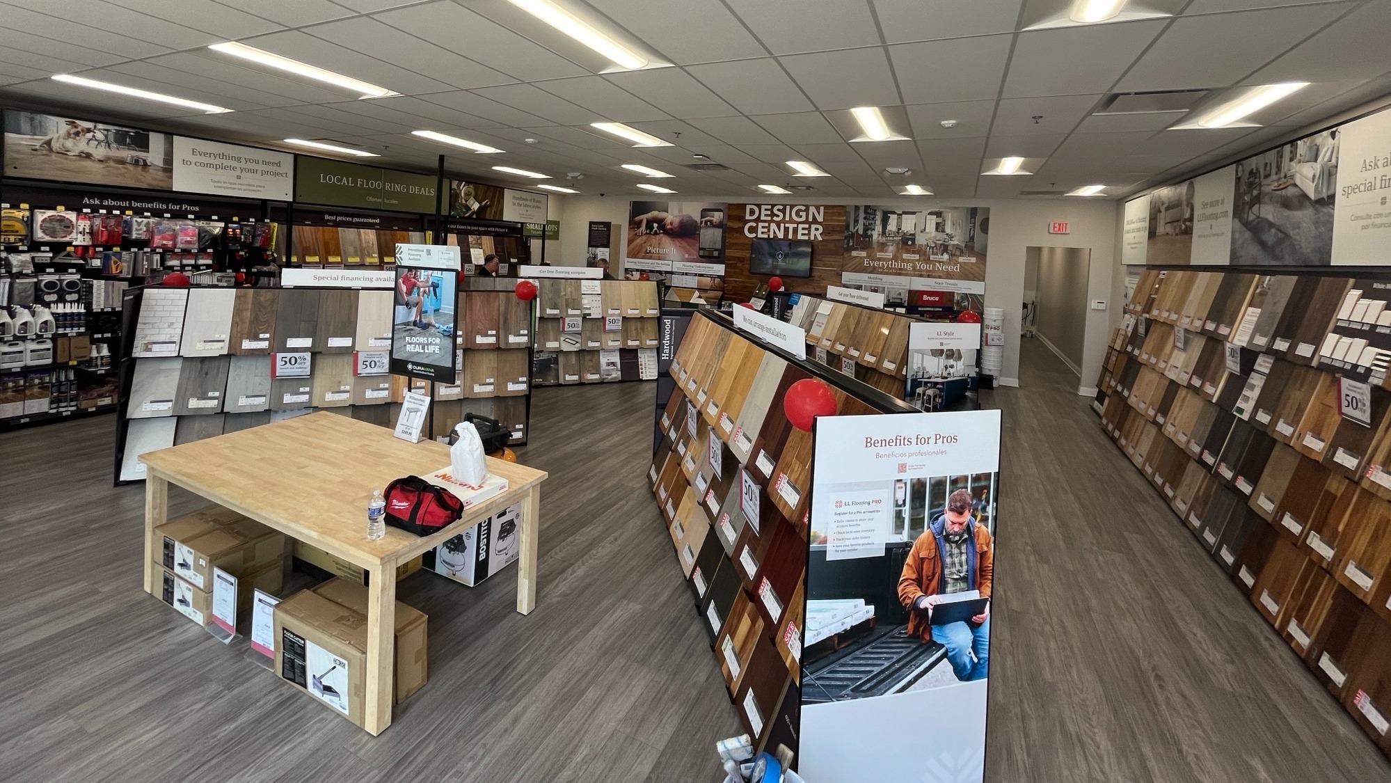 Can Marble Floors Get Wet?, image size:1999x1125