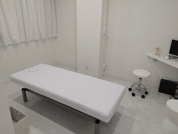 Images 整体LIGHT 仙台ハピナ名掛丁店