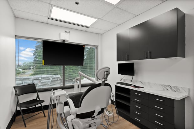 Images Smile Now Tacoma Dentures and Implants