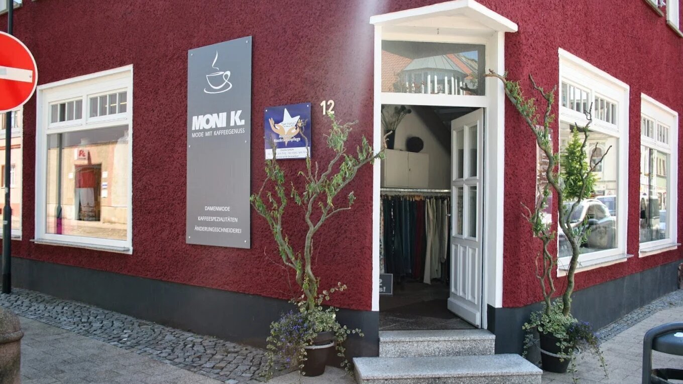 Bilder Boutique MONI K.