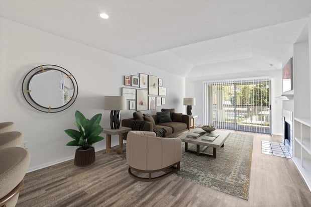 Images Village At Windermere Apartments