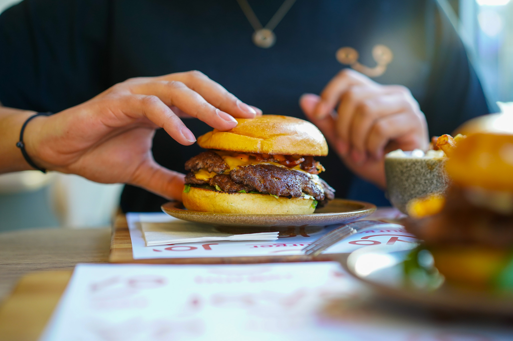 Joyo Burger