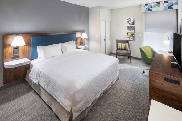 Images Hampton Inn Asheville-Tunnel Rd.