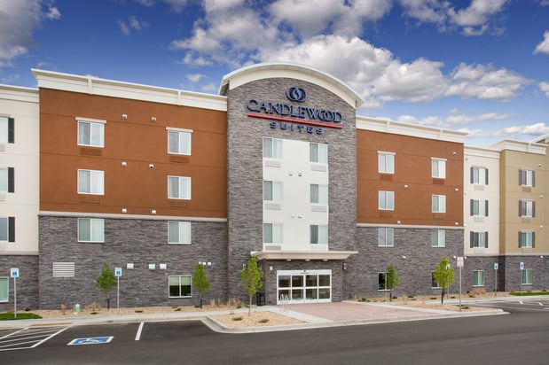 Images Candlewood Suites Longmont - Boulder Area by IHG