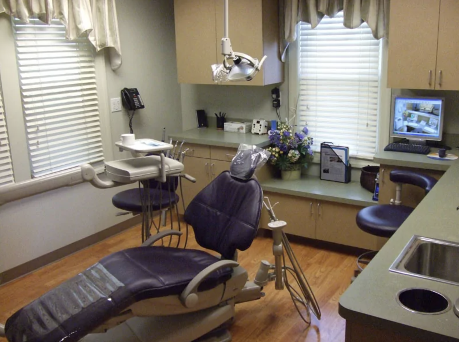Sophisticated Smiles Exam Room - Your Dental Home in Flemington, NJ Specializing in Family Dentistry Sophisticated Smiles Flemington (908)806-4333