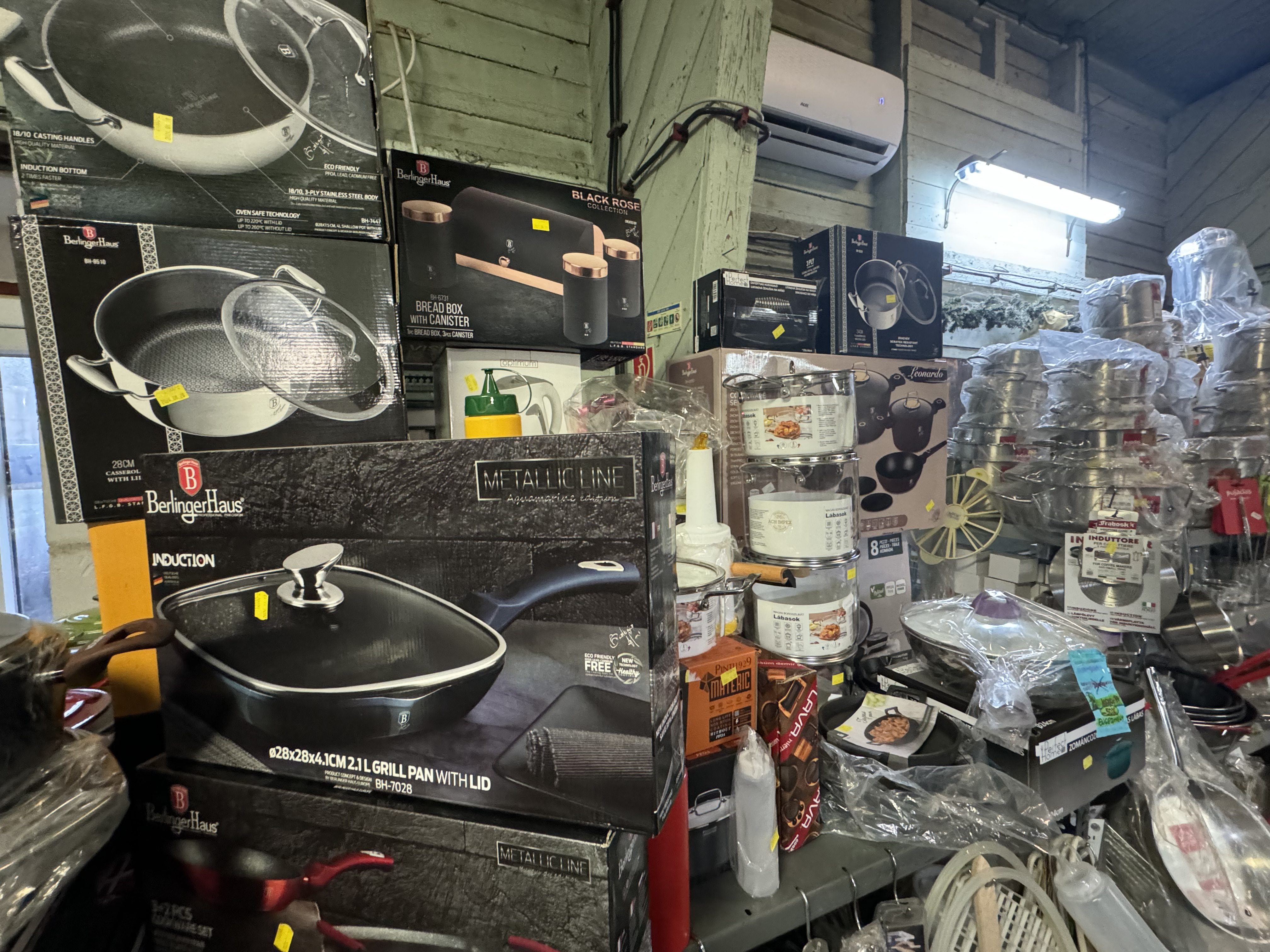 Images Amfora Üzlet - Vendéglátóipari, Háztartási és Ajándék Kis- és Nagyker