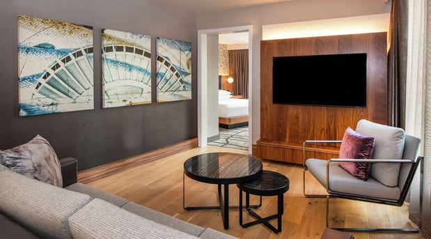Images The Charter Hotel Seattle, Curio Collection by Hilton