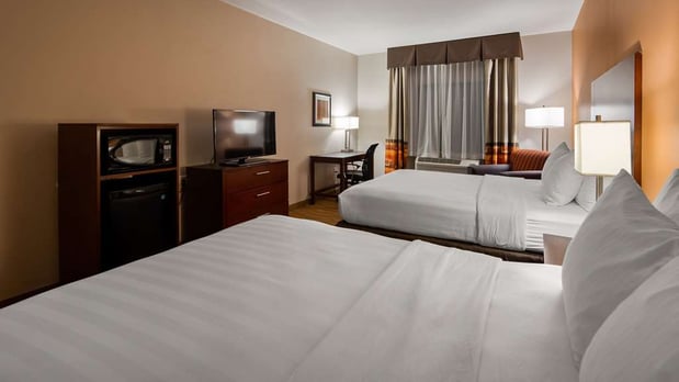 Images Best Western Plus Spring Inn & Suites