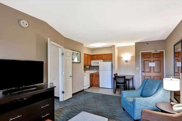 Images Homewood Suites by Hilton Aurora Naperville