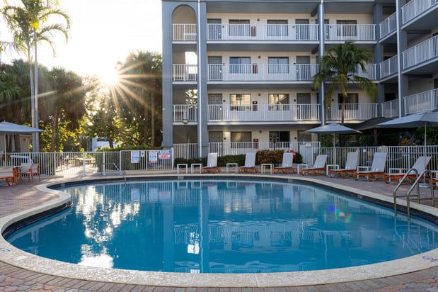 Images Holiday Inn & Suites Boca Raton - North by IHG