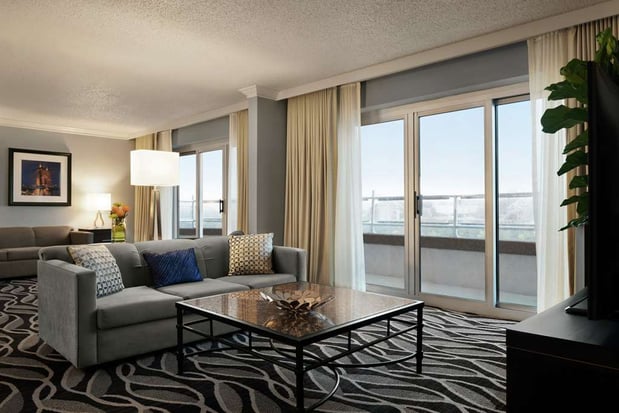 Images Embassy Suites by Hilton Cincinnati RiverCenter