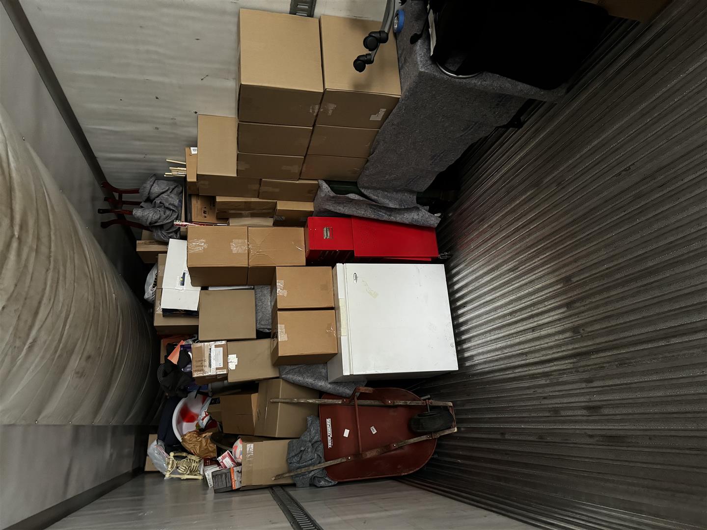 JD's MOVIN offers a wide range of moving services designed to meet your unique needs. Whether you’re relocating your home or business, our professional team ensures a smooth and efficient process. Trust us to provide dependable and high-quality moving assistance.