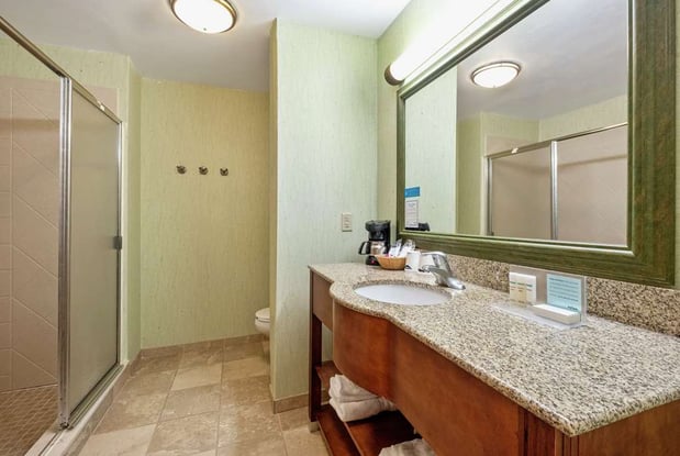 Images Hampton Inn & Suites Rockland