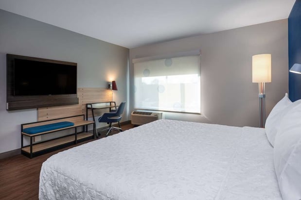 Images Tru by Hilton Naperville Chicago
