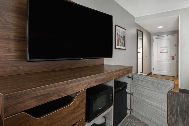Images Hampton Inn & Suites Yonkers