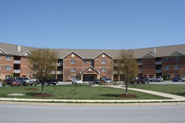 Images Rosewood Village Apartments and Townhomes