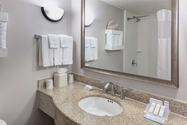 Images Hilton Garden Inn McAllen Airport