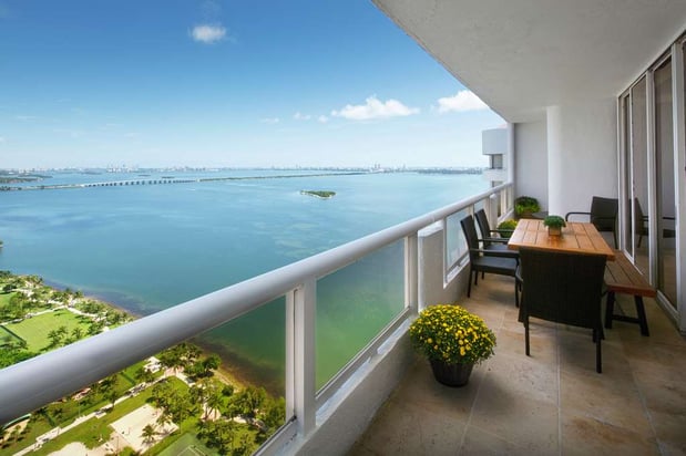 Images DoubleTree by Hilton Grand Hotel Biscayne Bay