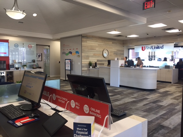 First United Bank - Denison West Image