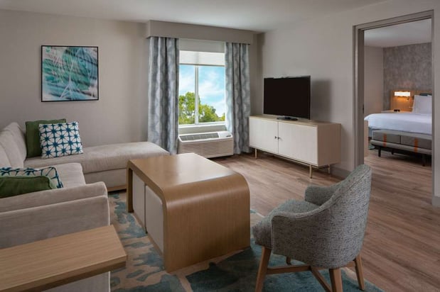 Images Hilton Garden Inn Orlando Airport