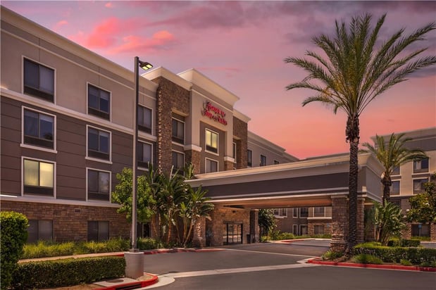 Images Hampton Inn & Suites Moreno Valley