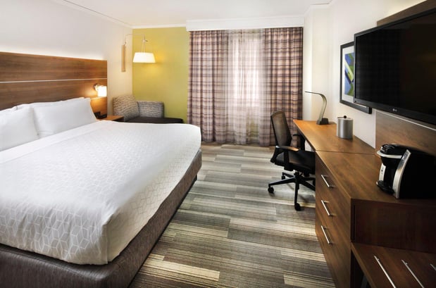 Images Holiday Inn Express & Suites San Francisco Fishermans Wharf by IHG