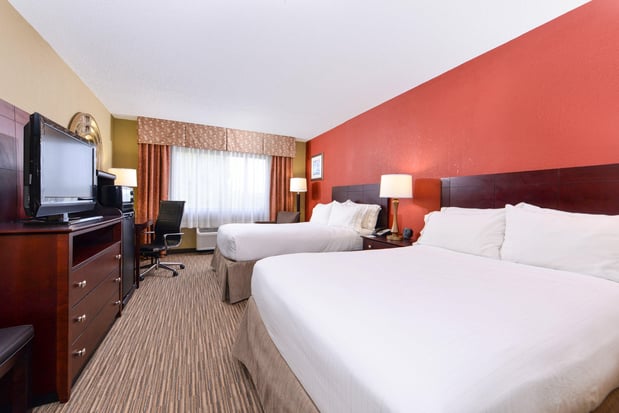 Images Holiday Inn Express Clearwater East - Icot Center by IHG