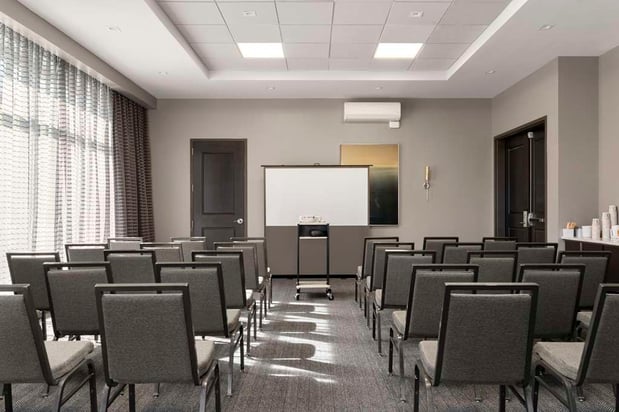 Images Hampton Inn & Suites Worcester