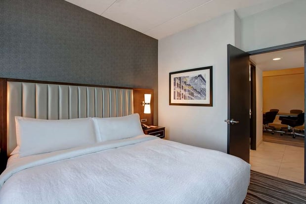 Images Embassy Suites by Hilton Syracuse