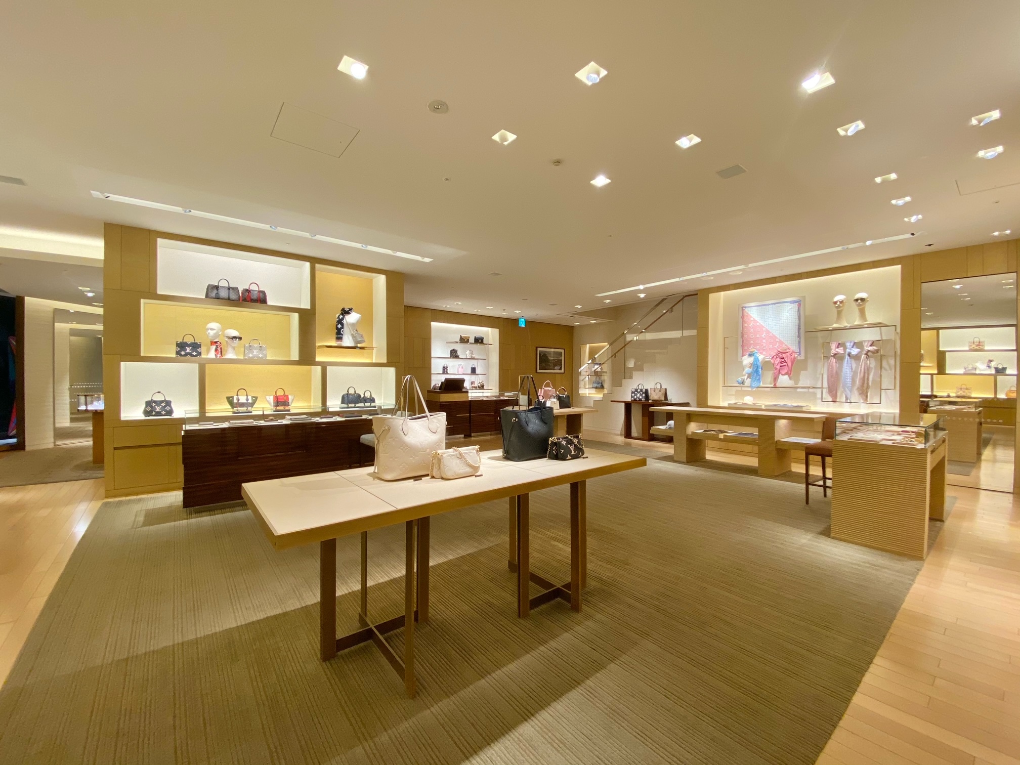 Images ルイ･ヴィトン 三越高松店