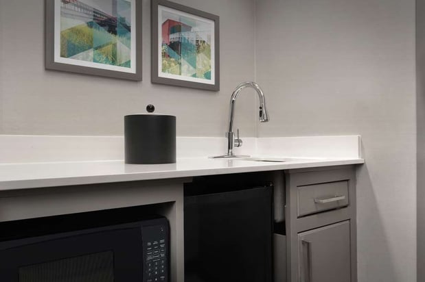 Images Hampton Inn Waterloo Cedar Valley