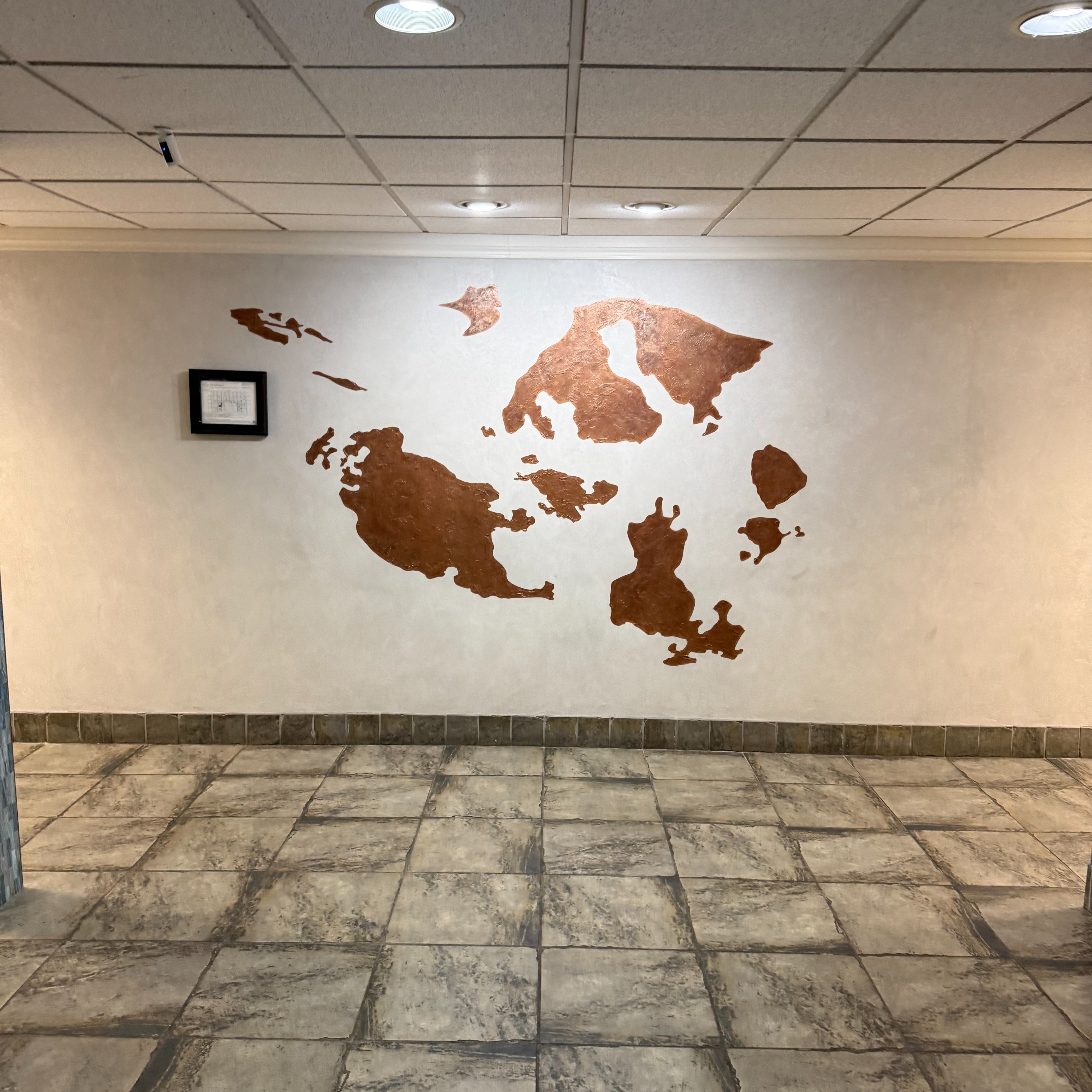 Elevator to the left