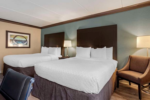 Images Best Western Plus Kingston Hotel and Conference Center