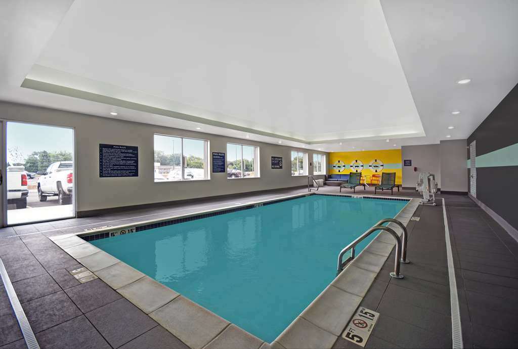 Pool Tru by Hilton Monroe MI Monroe (734)777-2200