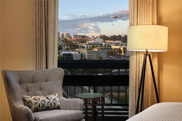 Images The DEXTRO Little Italy, BW Premier Collection