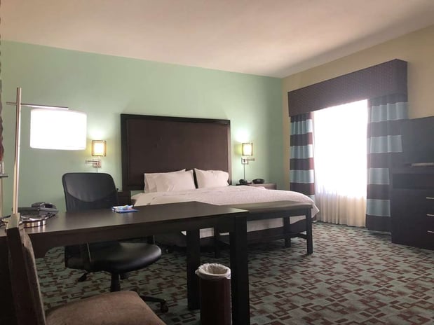 Images Hampton Inn & Suites Nashville @ Opryland