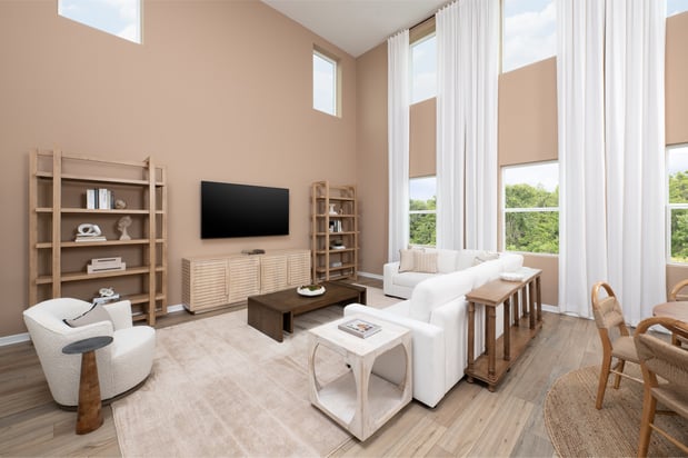 Images Hawks Run by Ashton Woods