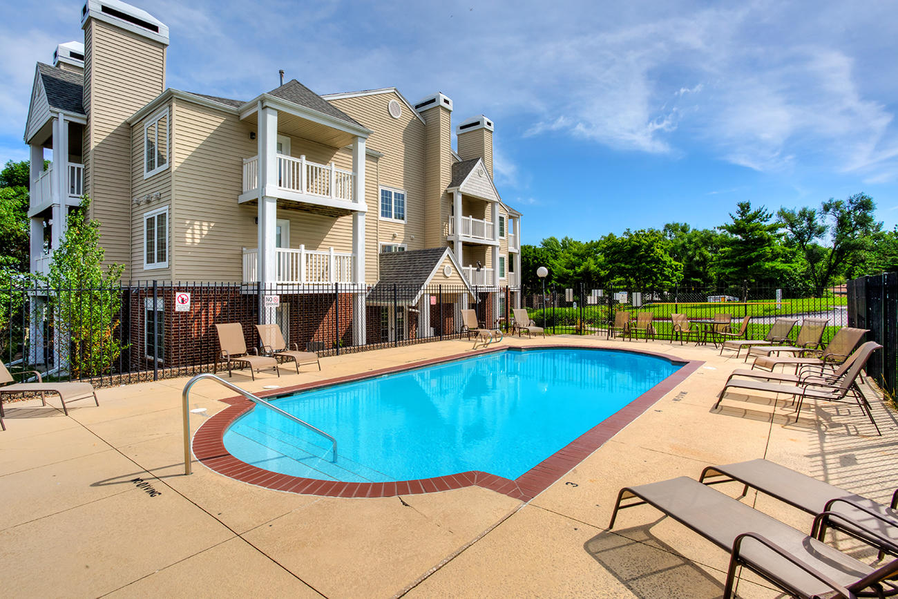 Outdoor Pool and Sundeck