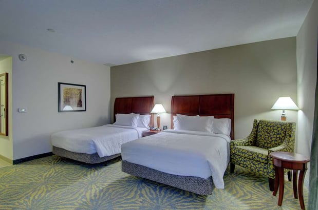 Images Hilton Garden Inn Norwalk