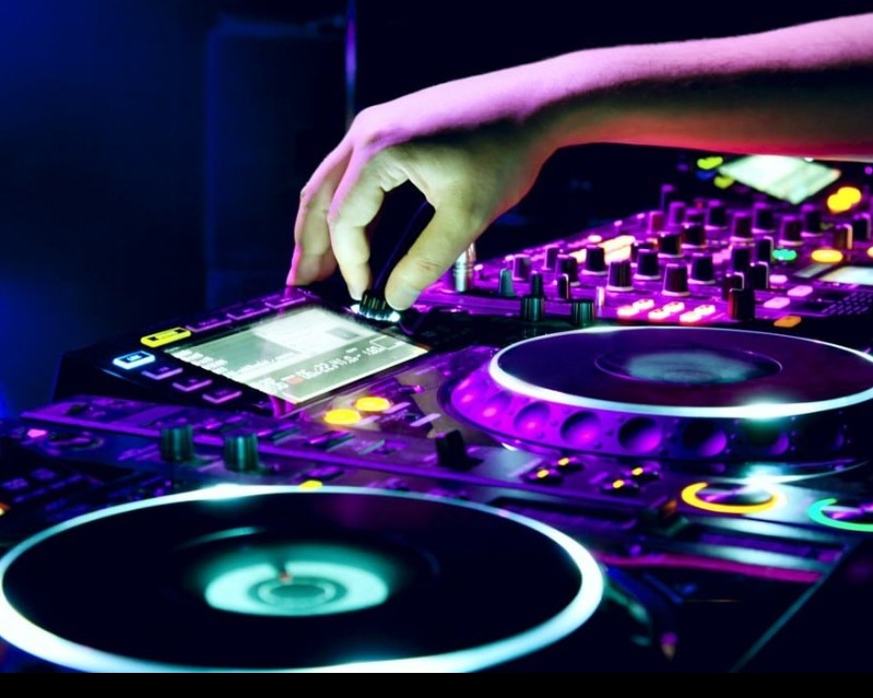 RiseUp! Event Hire 5