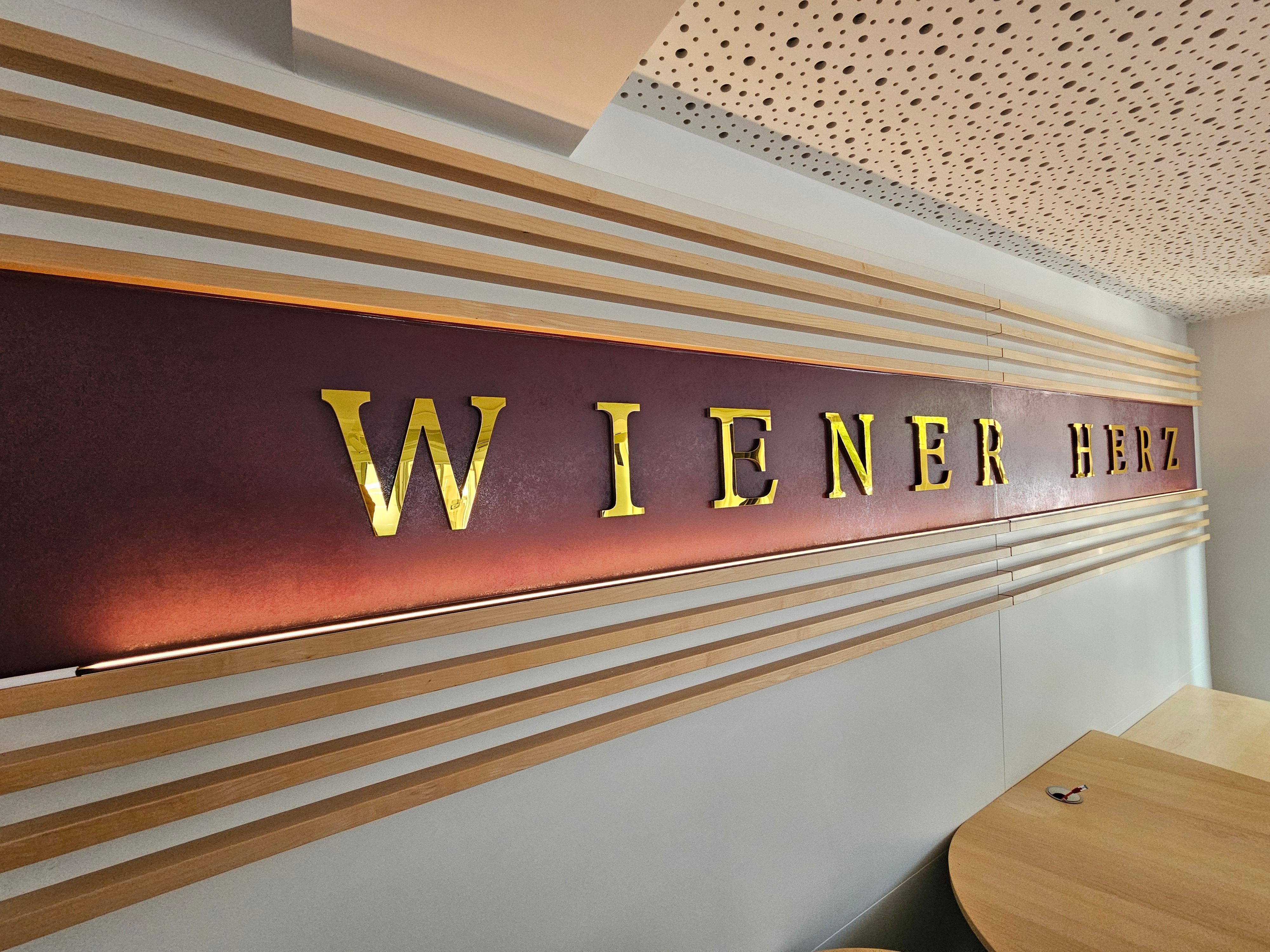 Wiener Herz GmbH | Ambulanter Pflegedienst Stuttgart, Uhlbacher Platz 3 in Stuttgart