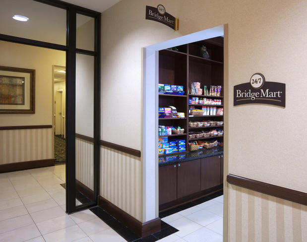 Images Staybridge Suites Lafayette-Airport by IHG