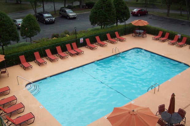 Images Tara Hills Apartments