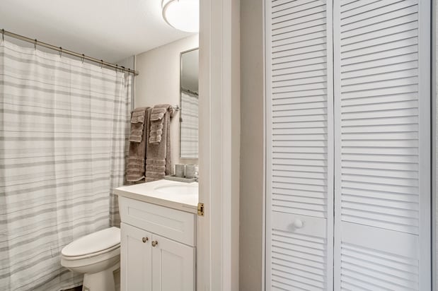 Images Aventine at Lantana Senior Apartments